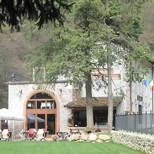 https://locanda-al-confin-osteria-le-piere.hotelinveneto.com